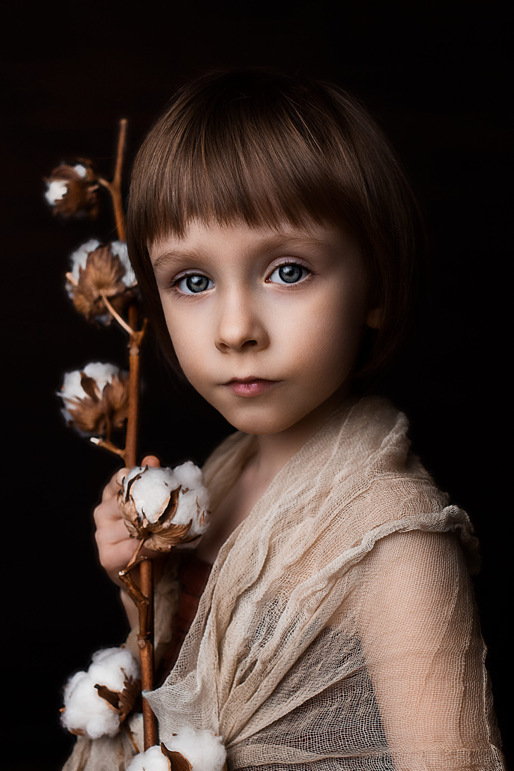 Kurs postprodukcji zdjęcia portretowego “Dziewczynka z gałązką bawełny”